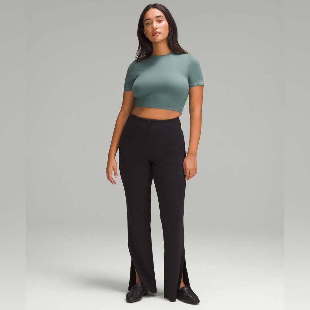 NEW Lululemon Crewneck Cropped T-Shirt Yoga Activewear Workout Gym Running Top - Picture 2 of 14